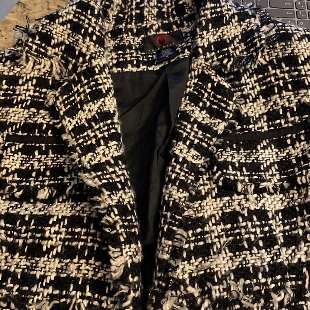 True Meaning Black and White Mid Length Fashion Coat - Picture 3 of 7